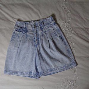 Partners Jeans shorts size 10 wide waist, front pleats, button waist, zip fly